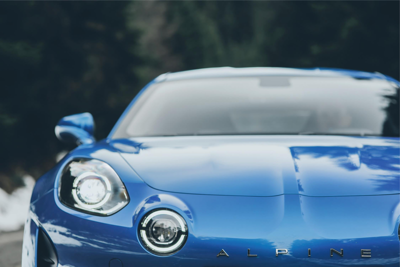 Illustration for article titled The New Alpine A110 Only Weighs 2,400 Pounds For Its 252 Horsepower